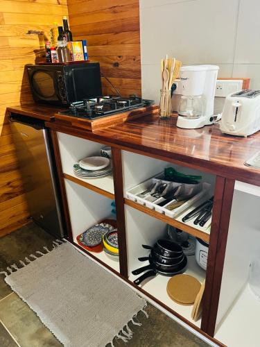 Bungalow KURA in เตแน