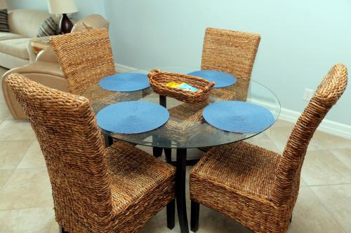 Tropic Winds Resort by Panhandle Getaways - image 10