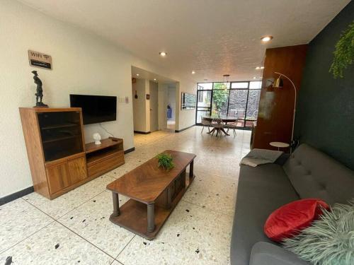 Casa en Municipio Libre by GoRent in Mexico City, Mexico