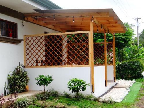 Airport Green Studio in Condominio Agua Clara