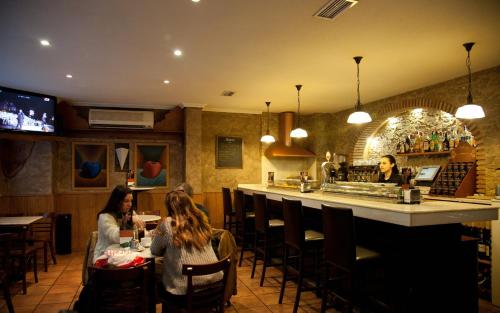 레스토랑, Hotel Alfonso IX in 카세레스 시티 센터