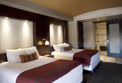 Deluxe Queen Room with Two Queen Beds room in Talking Stick Resort