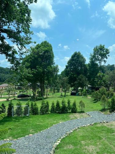 แคมป์คาฟ จันทบุรี ( Kamp Kaff) in Tha Mai