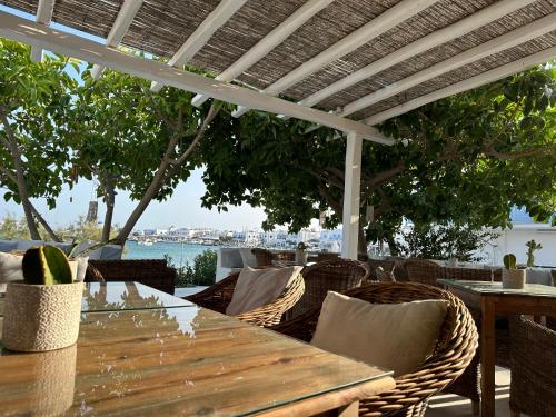 Iekārtas, Artemis Hotel in Antiparosa