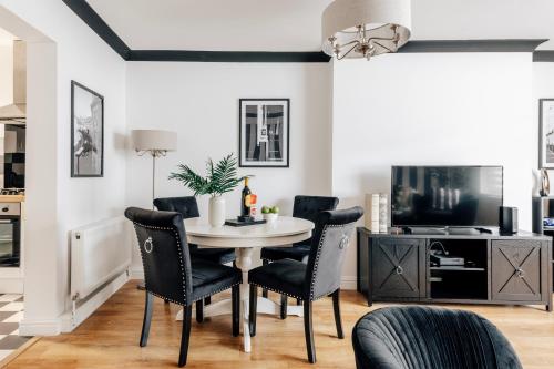 Stylish 1 Bed Flat Zone 2 Hampstead Swiss Cottage, Londyn (zdjęcie 4)