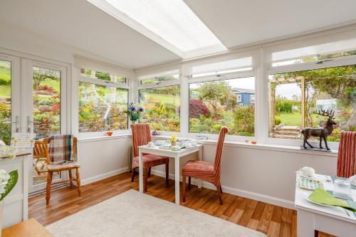 Їжа та напої, Urquhart Bay B&B in Драмнедрочіт