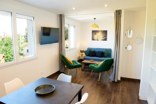 Le Forez Appartement 4 pers ou Studio 2 pers in Montrond-les-Bains