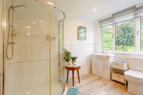 Urquhart Bay B&B - image 11