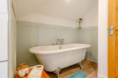 Urquhart Bay B&B in Драмнедрочіт