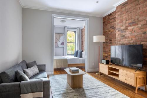 Nolita 1br w wd nr parks shopping NYC-1229 in New York, USA