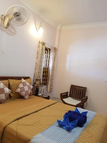 Double Room image 3