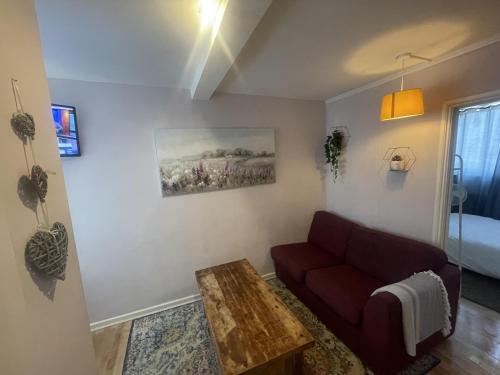 Comfy and lovely 1-Bed Apartment in London, Лондон