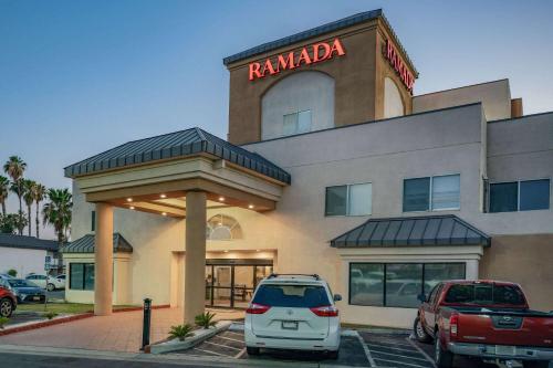 Ramada by Wyndham Bakersfield