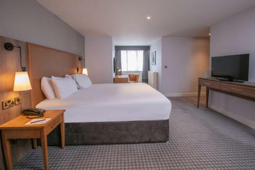 1 queen bed