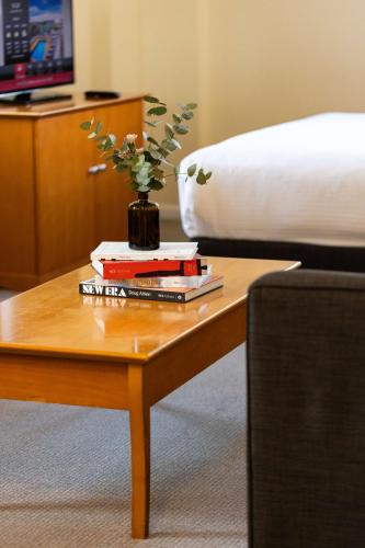 Sydney Harbour Hotel - image 12