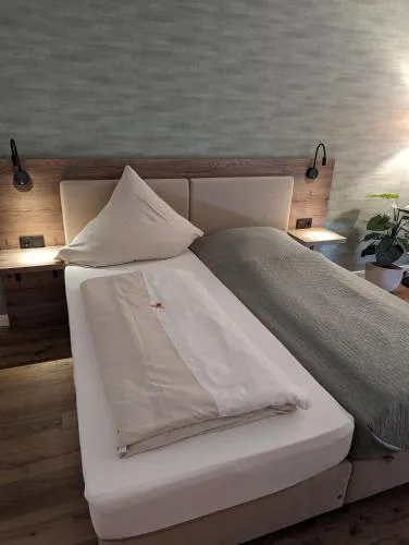 PaGa Hotel & Restaurant in Ehrenburg, Deutschland