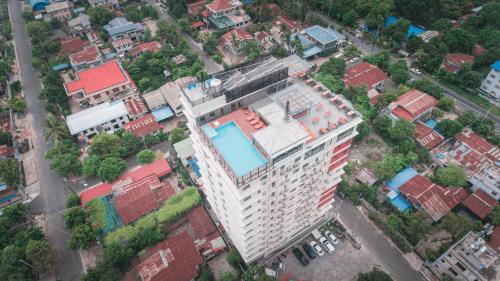 Holiday Pier Hotel — other in Kywel Sel Kan (2)st, 78th Main Road, Pyi Gyi Ta Gon Tsp., Mandalay, 05051, Myanmar