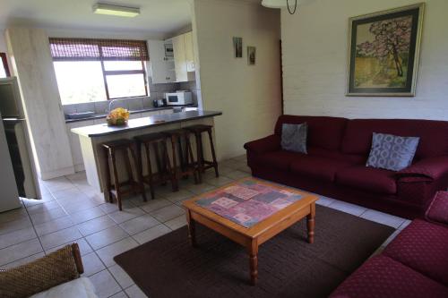 virtuve, Tsitsikamma on Sea Self-catering Cottages in Witelsbos