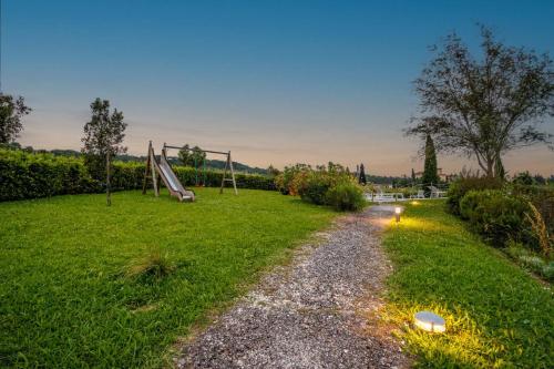 Maria Farmhouse Apartment in Wine Resort in Lucca - image 4