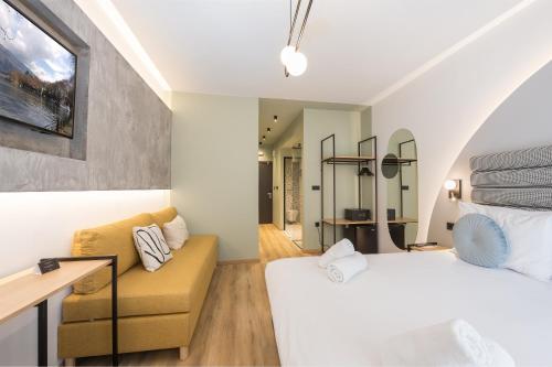 Junior Suite with Garden View image 7