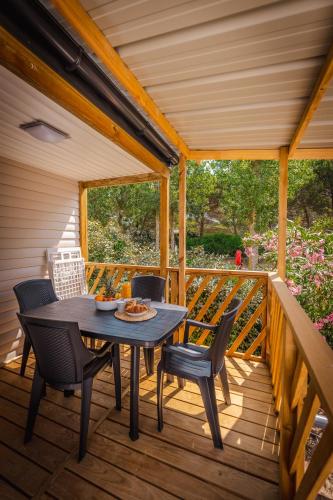 Camping le Roucan West in Vias