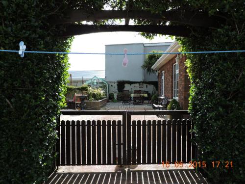 St Anthonys B&B - image 7