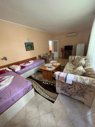 Daniel Guest House 2
