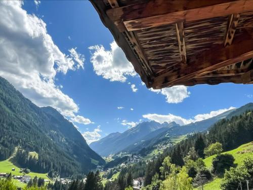 Apartment Maria by Interhome in Kappl