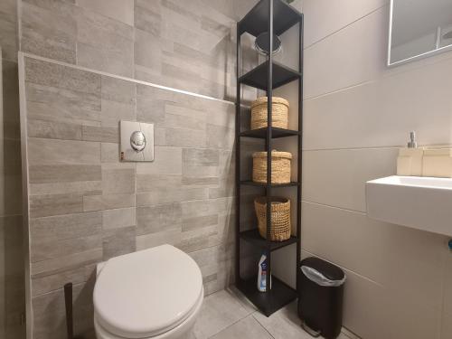 Three-Bedroom Apartment with Balcony image 5