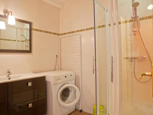 Appartement Le Palais 2 pièces 3 personnes - FR-1-418-95 - image 11