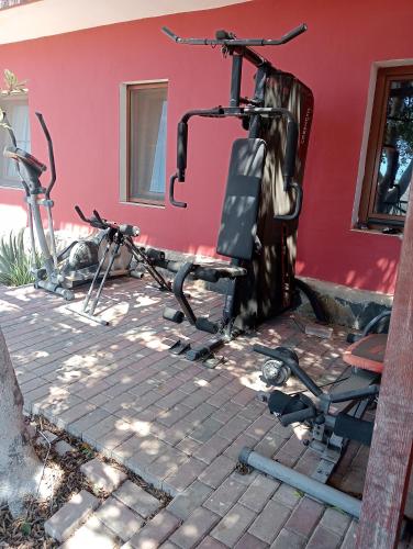 Sunset and oceanview 2 bedroom apartment with shared pool