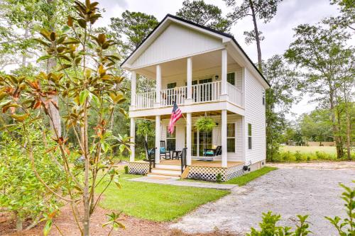 Cozy Cottage Minutes to Downtown Southport! in Southport (Észak-Karolina)