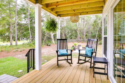 Cozy Cottage Minutes to Downtown Southport! in Southport (Észak-Karolina)