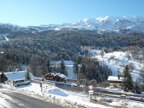 Appartement 3 pieces pour 6 personnes avec balcon et WiFi a Meribel - FR-1-411-225 in Lezeretta