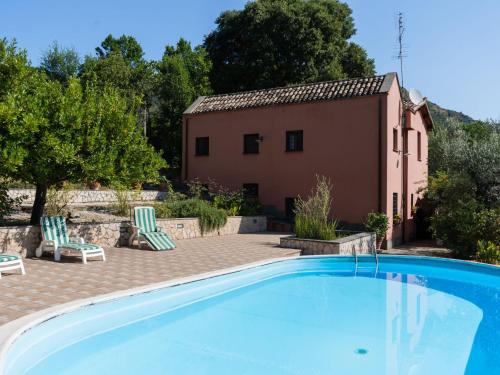  Villa Farfa by Interhome, Unterkunft in Mompeo