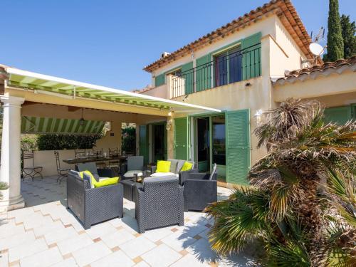 Villa Reves de Rives by Interhome in Saint-Raphael