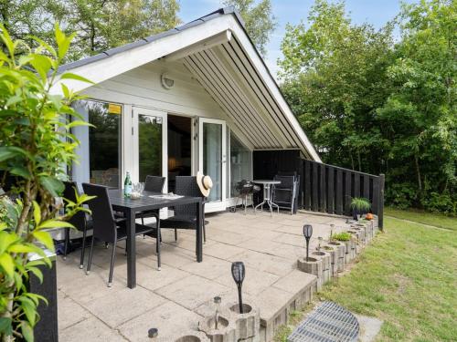  Holiday Home Anselma - 30km from the sea in Western Jutland by Interhome, Pension in Toftlund