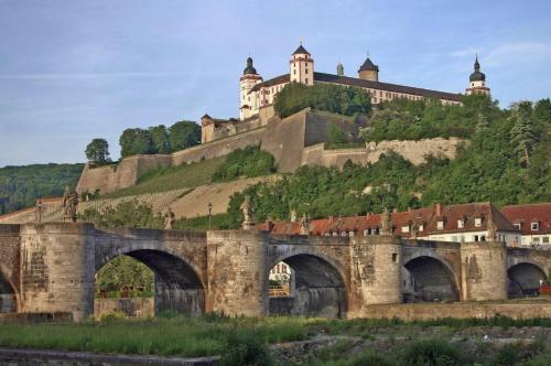 Zwei Ferienwohnungen in Randersacker