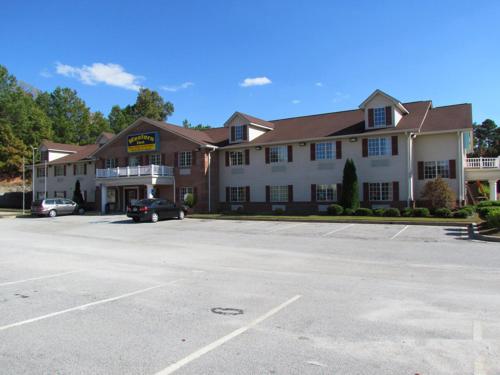 . Western Inn & Suites Hampton