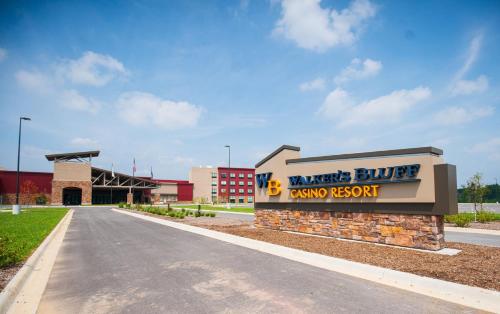 . Walker's Bluff Casino Resort
