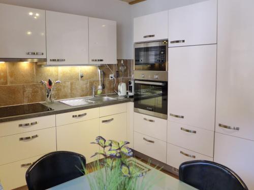 Apartment Tilia by Interhome in Bonigen