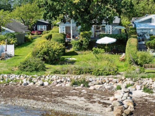  Holiday Home Snari - 10m from the sea in Funen by Interhome, Pension in Svendborg bei Brohave