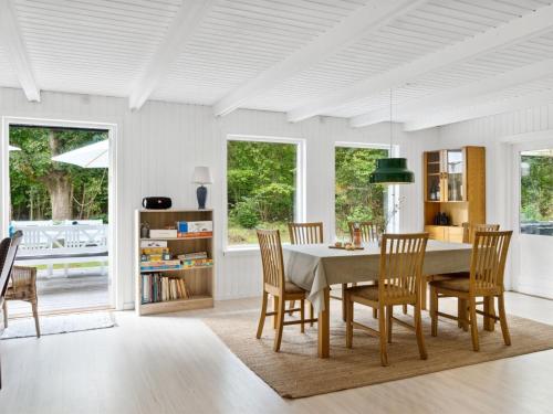  Holiday Home Ufred - 150m to the inlet in Sealand by Interhome in Nakke