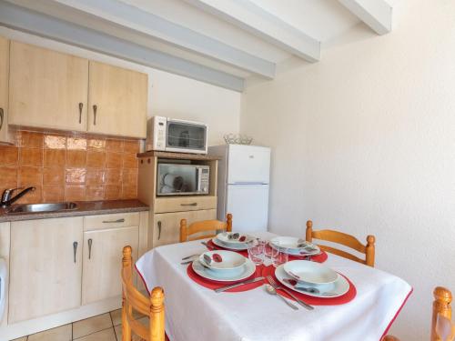 Holiday Home Les Jardins de la Palmyre-2 by Interhome in La Tremblade