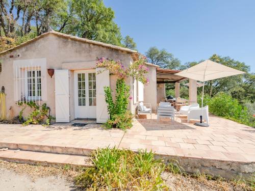 Holiday Home Le Clos d'Estelle by Interhome - Location saisonnière - La Garde-Freinet