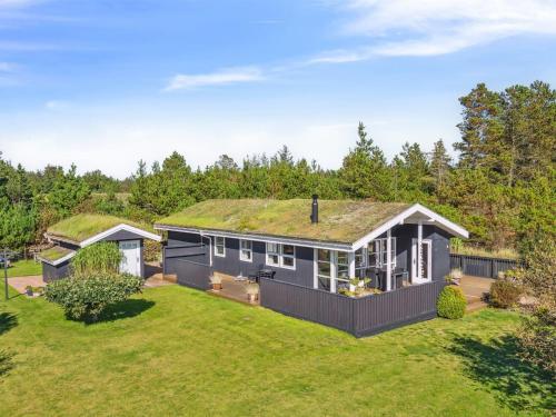 Holiday Home Ofelia - 2-5km from the sea in NW Jutland by Interhome