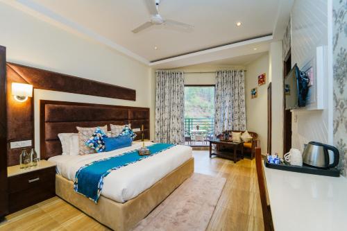 Montrose Resort & Spa - Top Rated & Most Awarded Property in Kasauli