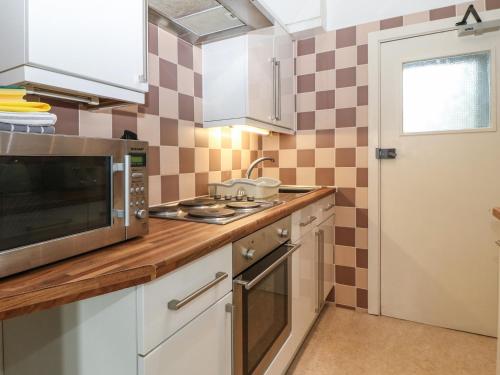 Y Castell Apartment 1 - image 5