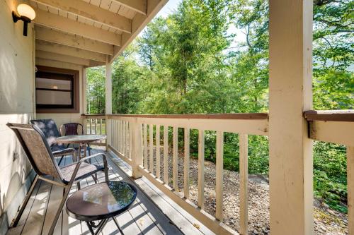 Riverfront Lincoln Condo with Pool and Free Shuttle! - image 6