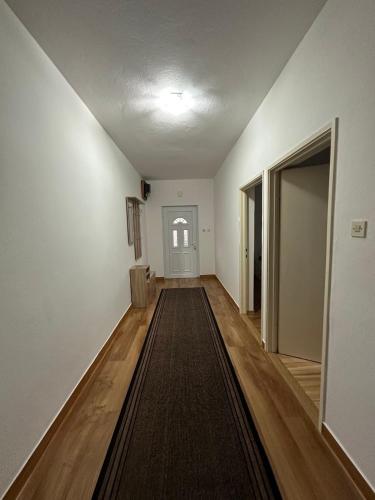 Apartment Ivana - image 7